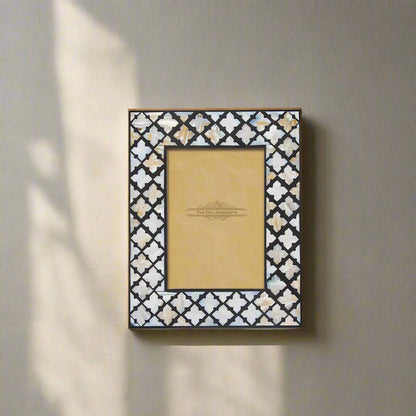 Mother Of Pearl Inlay Photo Frame- Geometric