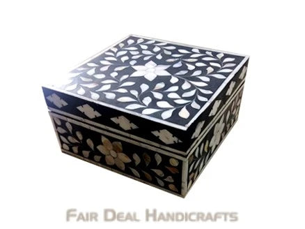 Black mother of pearl vintage personalized box for women