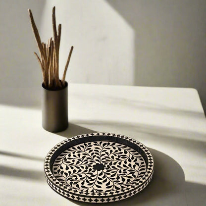 Bone Inlay Round Tray in Floral Design - Black