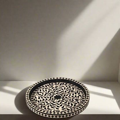 Bone Inlay Round Tray in Floral Design - Black