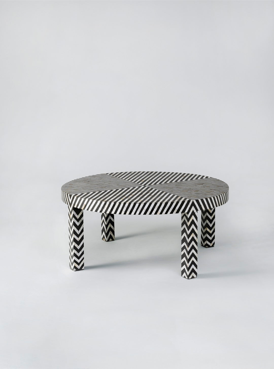 Geometric Black and White Round Bone Inlay Coffee Table - Fairdeal Handicrafts